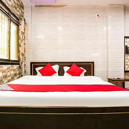 Oyo 63030 Mhatre Farm & Resort Chinchani 外观 照片