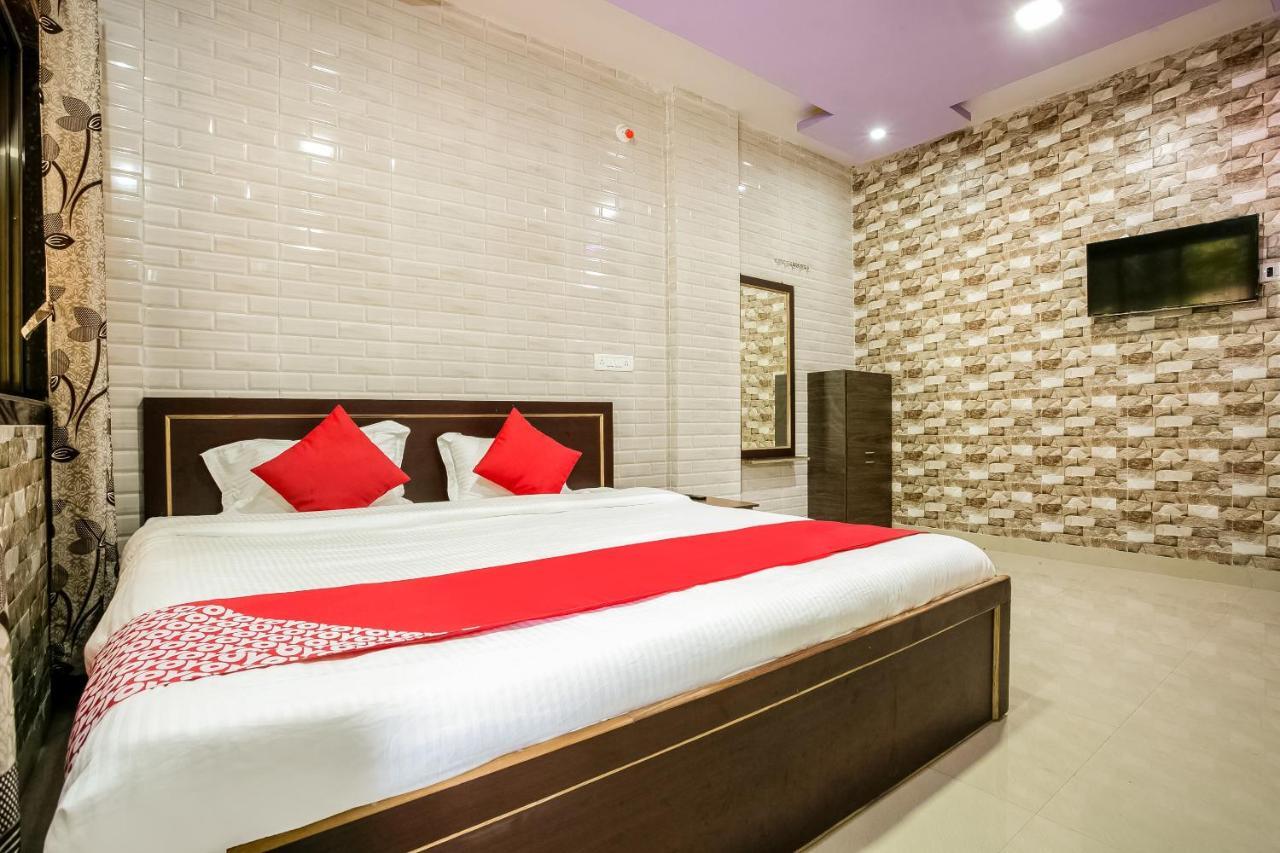 Oyo 63030 Mhatre Farm & Resort Chinchani 外观 照片